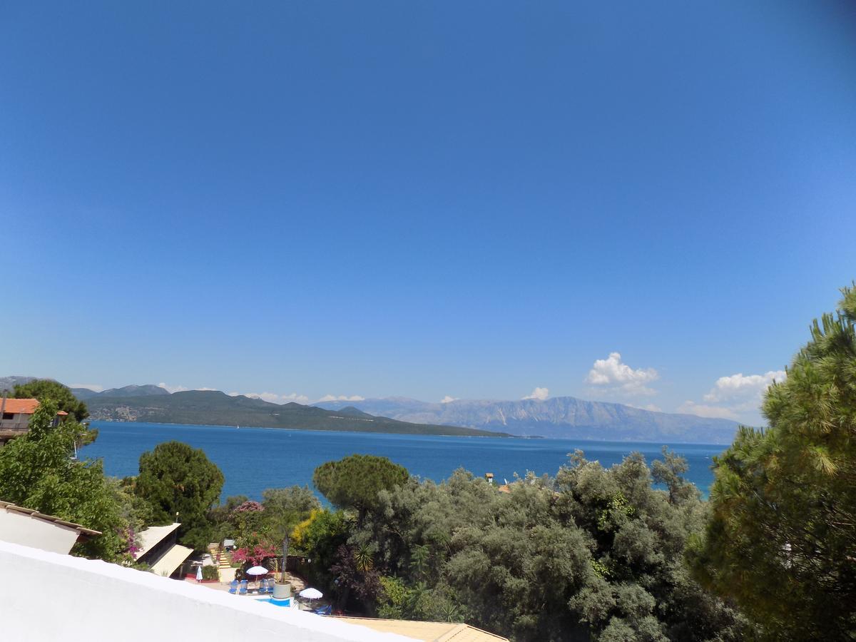 Lefkas Blue Hotel Нікіана Екстер'єр фото