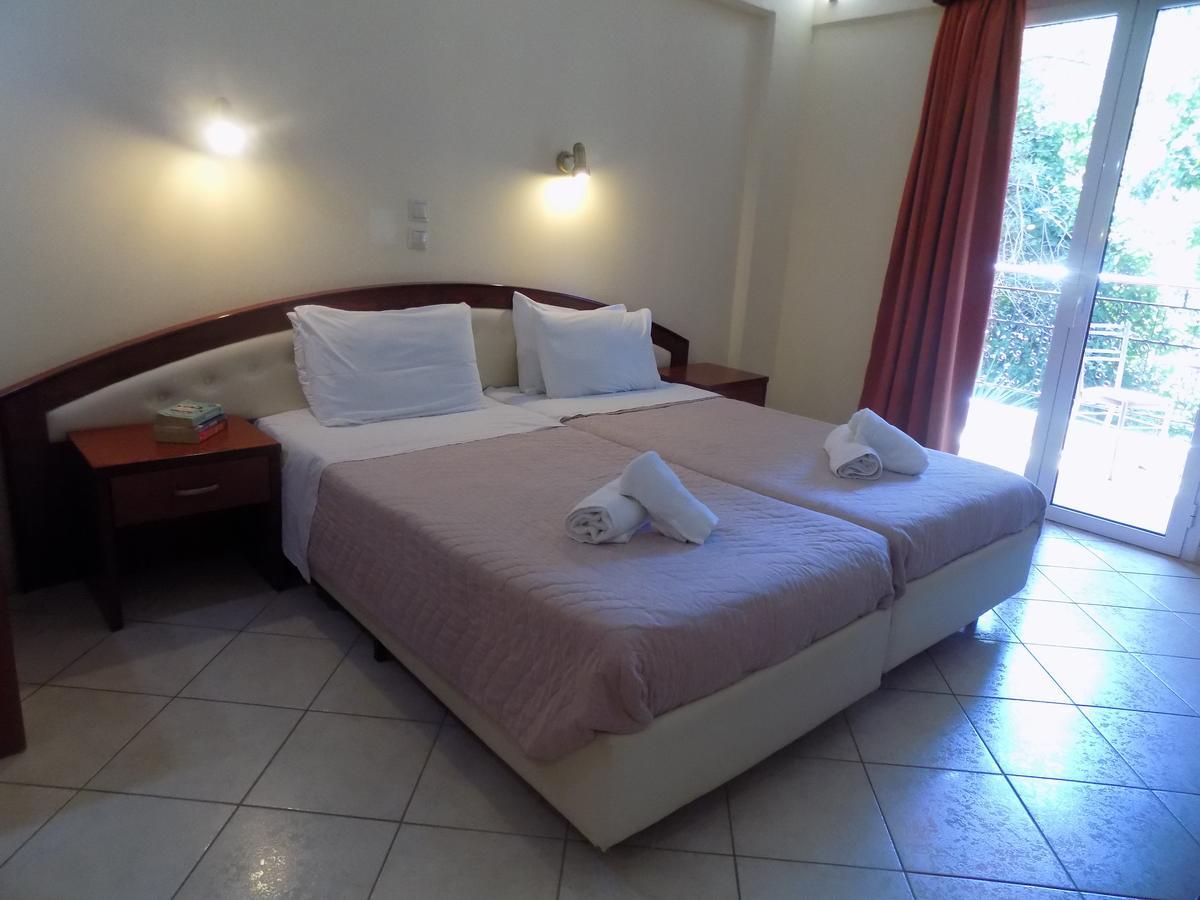 Lefkas Blue Hotel Нікіана Екстер'єр фото