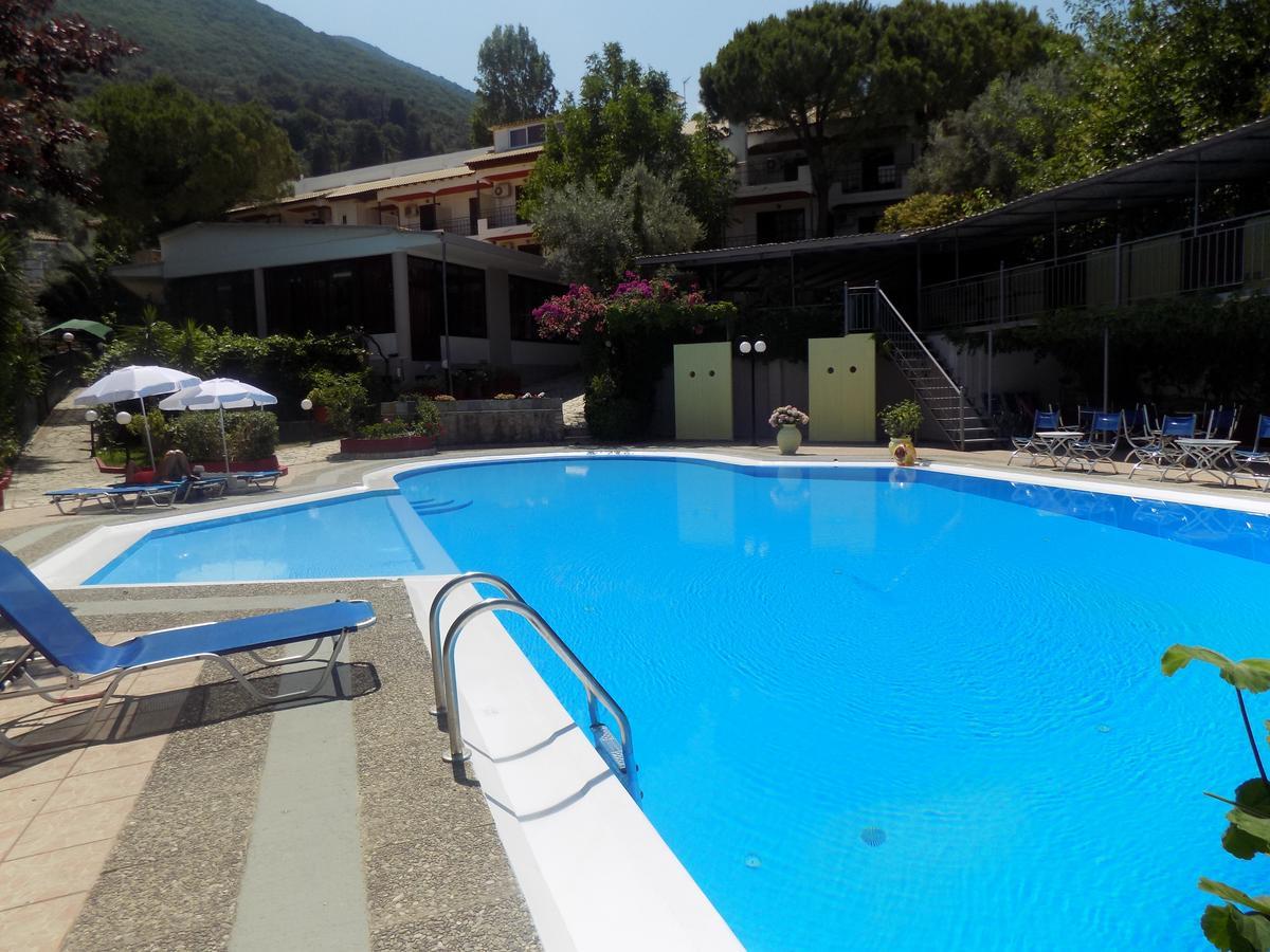 Lefkas Blue Hotel Нікіана Екстер'єр фото